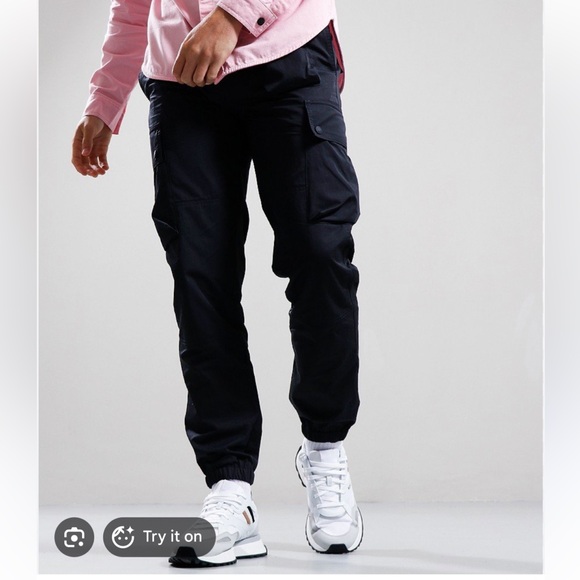 Belstaff Men’s Trailmaster Pro Cargo Pants - Picture 2 of 14